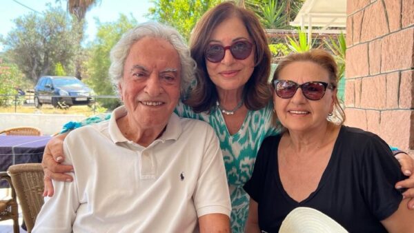 Χάρις Αλεξίου, Αχιλλέας Θεοφίλου και σύντροφος