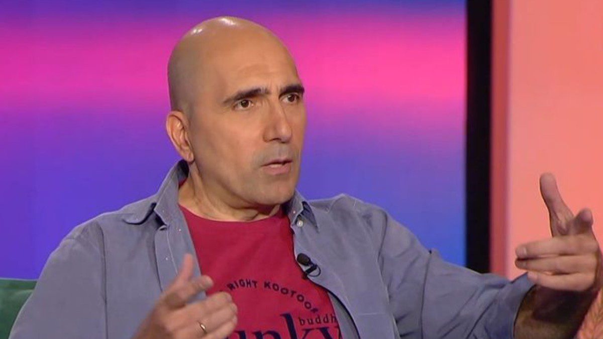 Ο Αλέξανδρος Καλπακίδης στο Καλύτερα Αργά