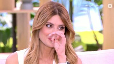 Η Ανθή Σαλαγκούδη κλαίει στο Super Κατερίνα