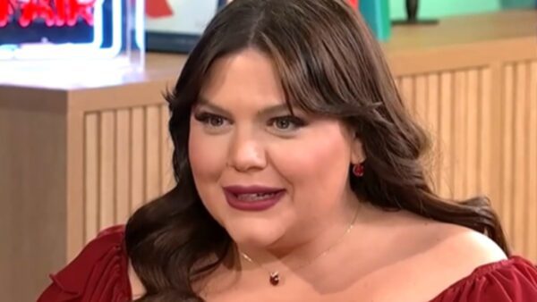 Η Δανάη Μπάρκα στο Στούντιο 4