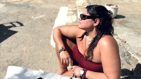 Η Δανάη Μπάρκα στο Instagram