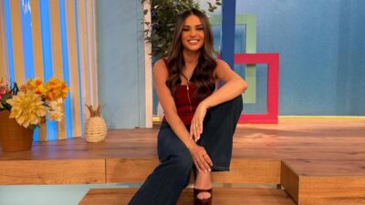 Η Ελένη Τσολάκη στο πλατό της εκπομπής της