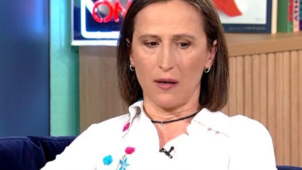 Η Γιούλη Τσαγκαράκη στο Στούντιο 4