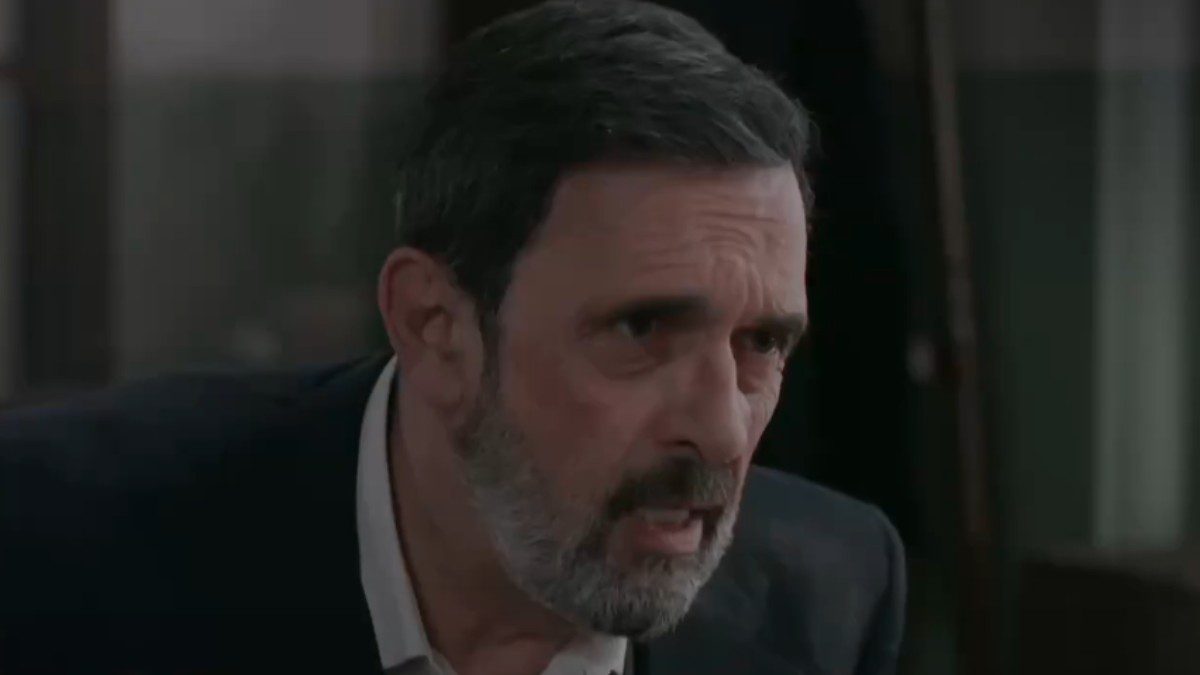 Ο Ιάκωβος στη σειρά Grand Hotel