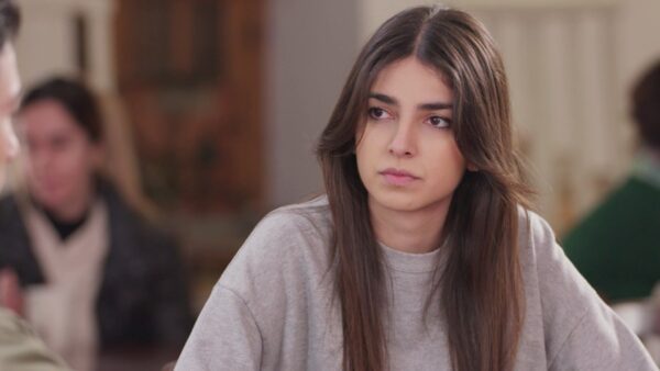 Η γη της ελιάς: «Αφού ο άντρας σου δεν μπορεί να τεκνοποιήσει» - Η εγκυμοσύνη, οι χωρισμοί και η Βασιλική πέφτει στις ρόδες αυτοκινήτου