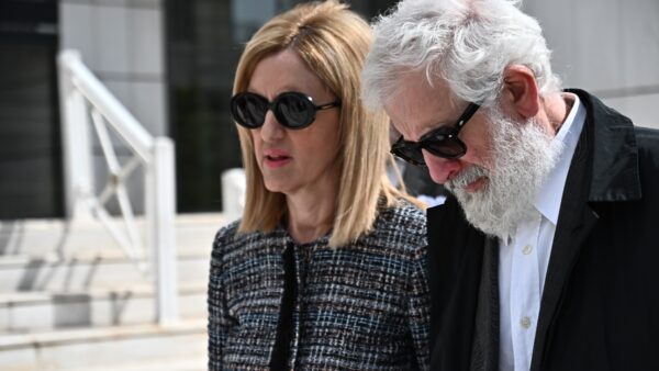 Η Κική Πακιρτζίδου και ο Πέτρος Φιλιππίδης