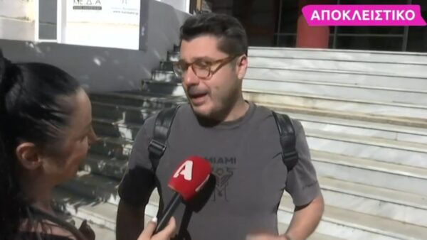 Ο Λάμπρος Κωνσταντάρας