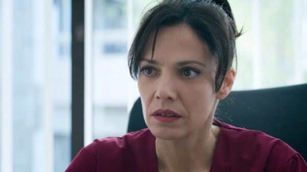 Η Μαρίνα από τα Παιχνίδια εκδίκησης