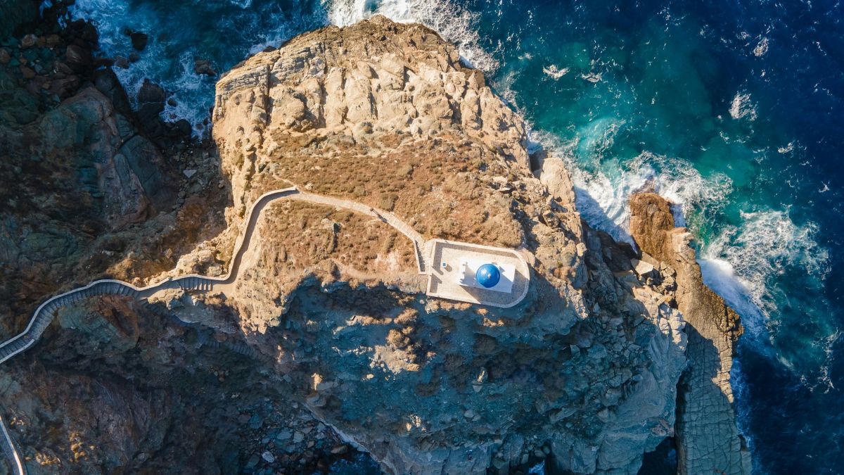 Η Σίφνος από ψηλά