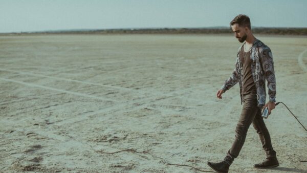 Ραφαήλ Χατζημιχαήλ: Μια αγάπη που δεν στέριωσε – αλλά δεν χάθηκε ποτέ