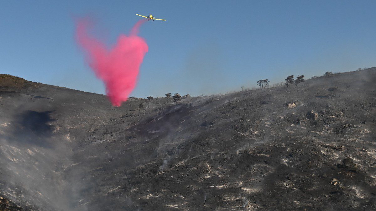 Πυρκαγιά Παλαιά Φώκαια