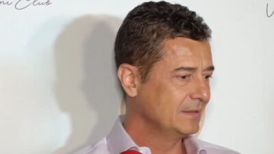 Ο Αντώνης Σρόιτερ στις κάμερες