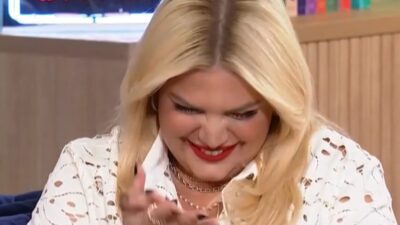 Η Δανάη Μπάρκα στο Στούντιο 4