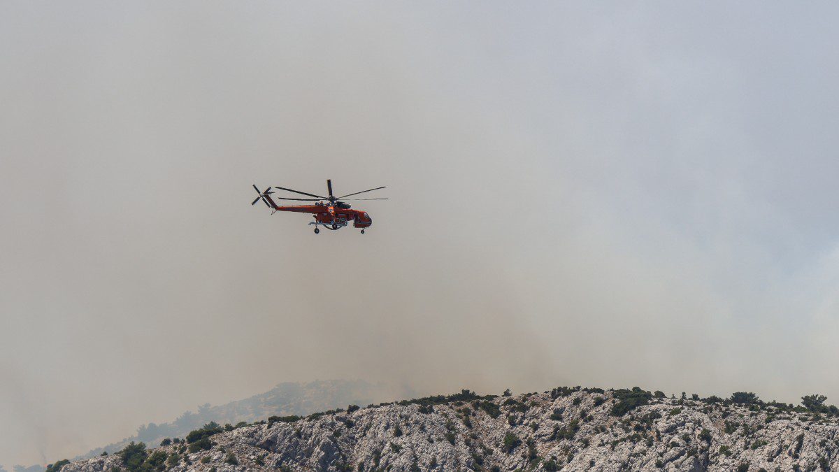 Ελικόπτερο πυροσβεστικής