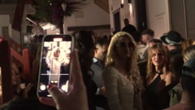 Η Ιωάννα Τούνη στη Μύκονο