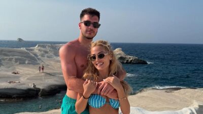 Ο Φώτης Ιωαννίδης και η Ελένη Βουλγαράκη στη Μήλο