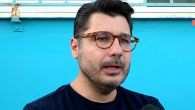 Ο Λάμπρος Κωνσταντάρας στην κάμερα του Breakfast at Star