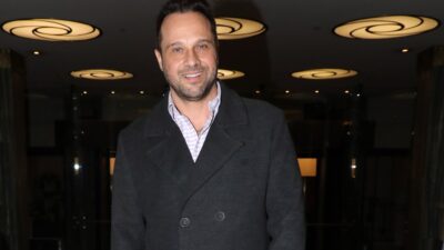 Ο Μέμος Μπέγνης σε δημόσια έξοδό του