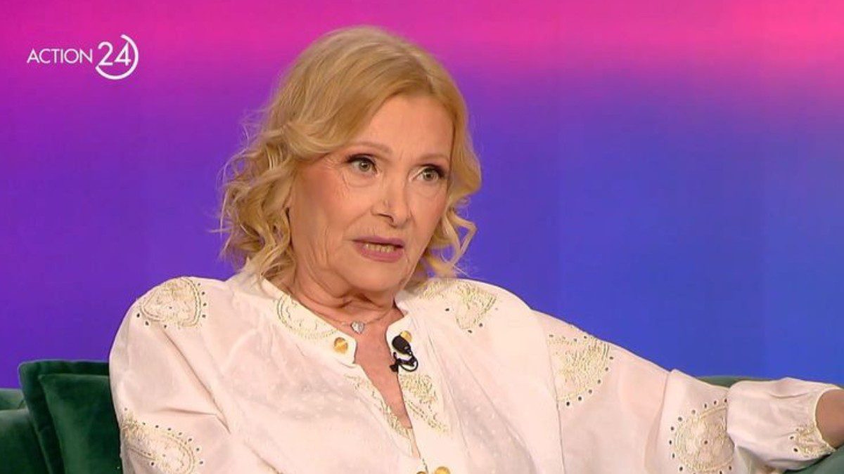 Η Νέλλη Γκίνη στο Καλύτερα Αργά