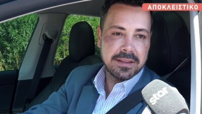 Ο Πέτρος Κουσουλός στο αυτοκίνητό του