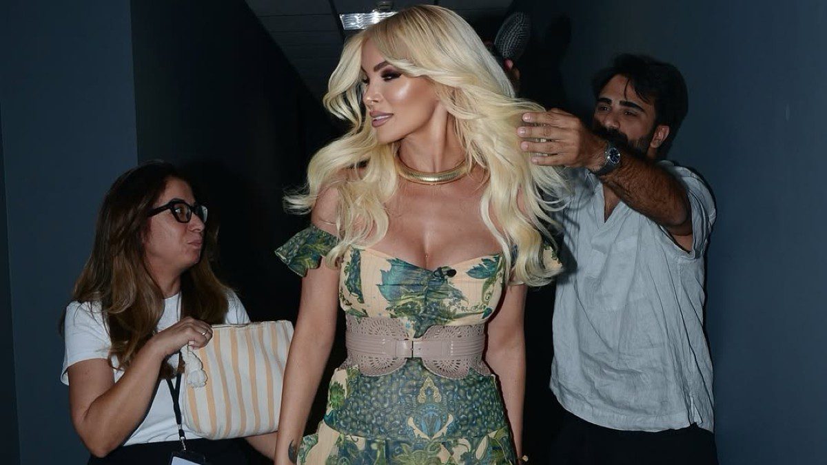 Η Κατερίνα Καινούργιου στη Super Κατερίνα