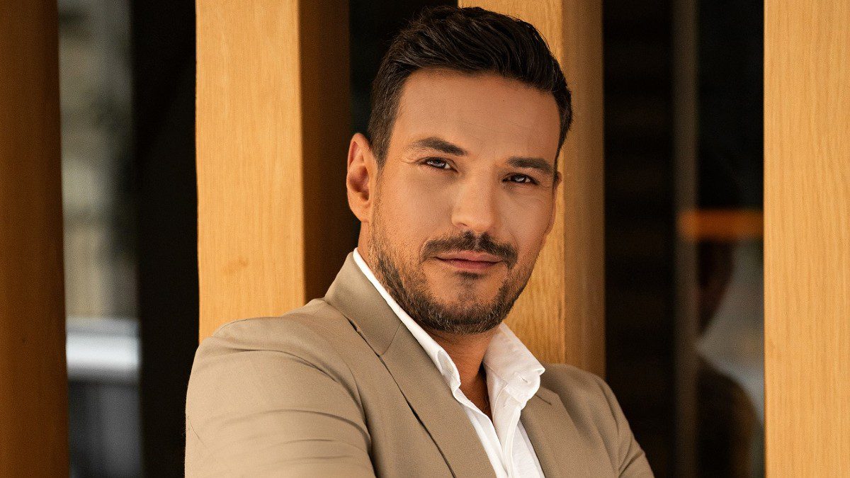 Κώστας Τσουρός