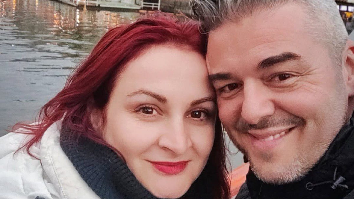 Ο Πέτρος Πολυχρονίδης με τη σύντροφό του στην Αυστραλία