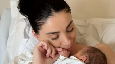 Μαμά η Βαλέρια Χοψονίδου