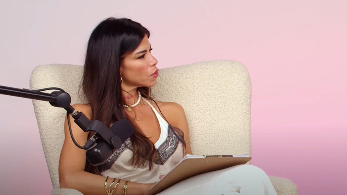 Η Δάφνη Καραβοκύρη σε συνέντευξή της