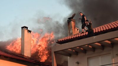 Φωτιά στο Κρυονέρι