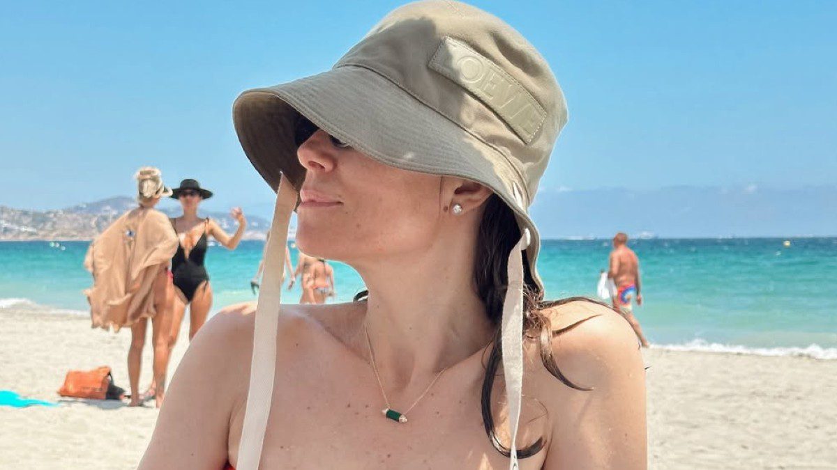 H Βίκυ Καγιά στην Ίμπιζα