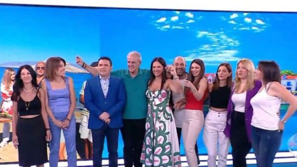 Η ομάδα του Mega Σαββατοκύριακο