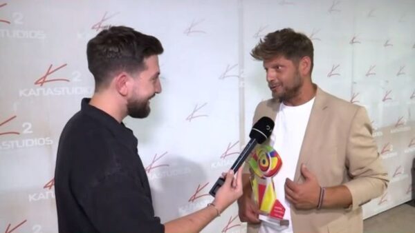 Ο Χρήστος Ντεντόπουλος στην κάμερα του Καλοκαιρινό Ραντεβού