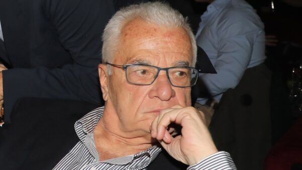 Ο Γιάννης Πρετεντέρης