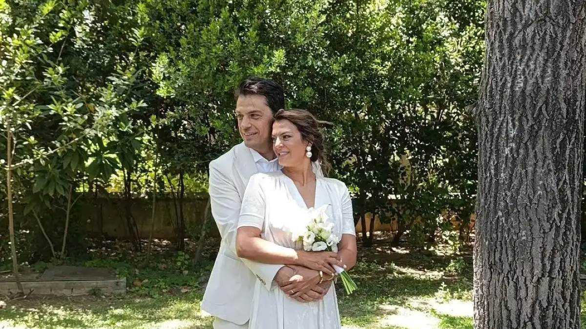 Η Χριστίνα Βραχάλη και ο σύζυγός της στον γάμο τους