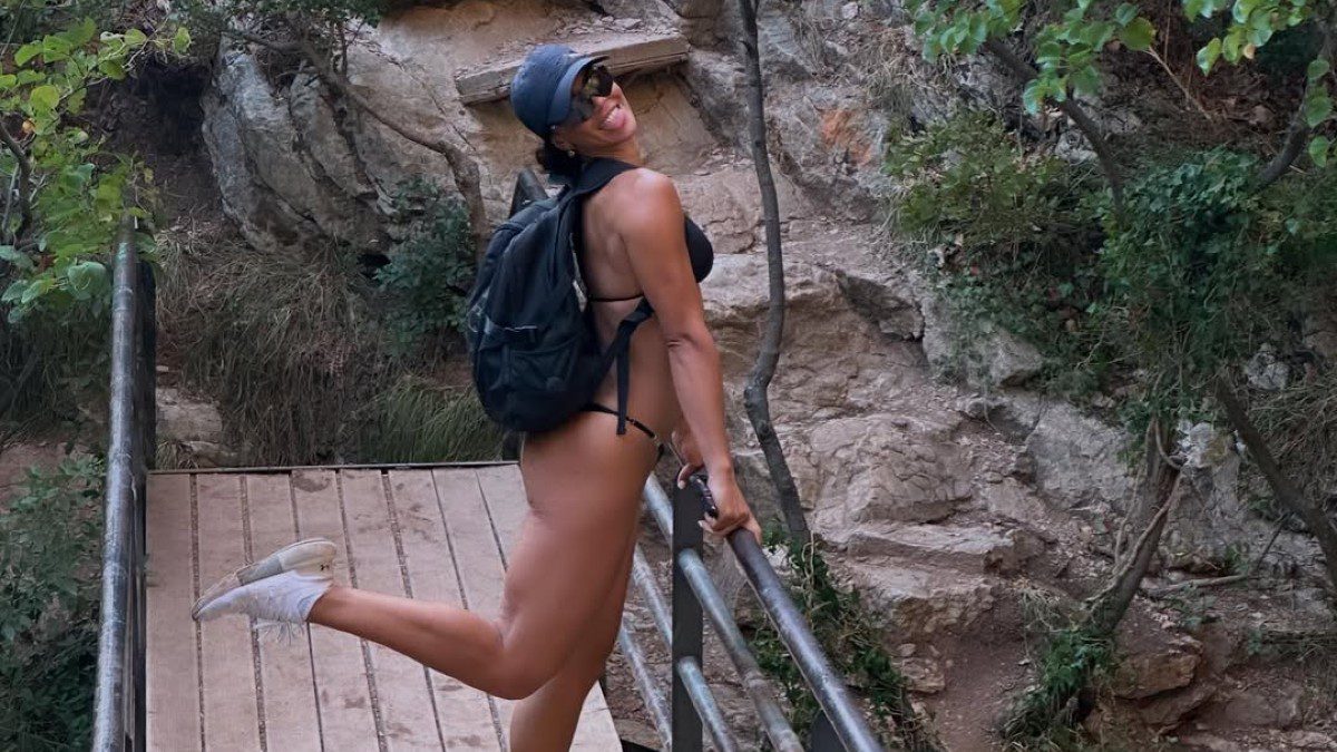 Η Ειρήνη Παπαδοπούλου με μαγιό