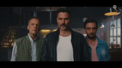 Γιατί ρε πατέρα;