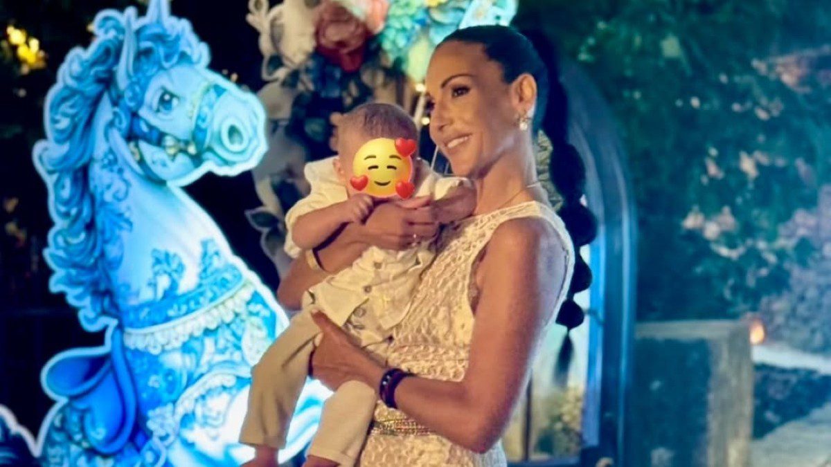 Η βάπτιση του γιου της Ανθής Βούλγαρη