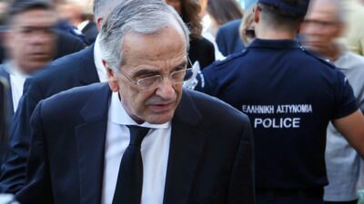 Ο Αντώνης Σαμαράς στην κηδεία της κόρης του