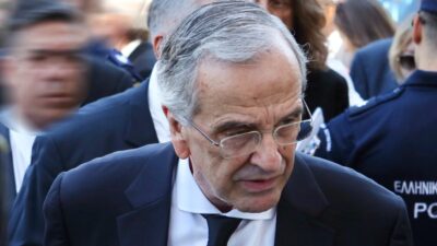 Ο Αντώνης Σαμαράς στην κηδεία της κόρης του, Λένας