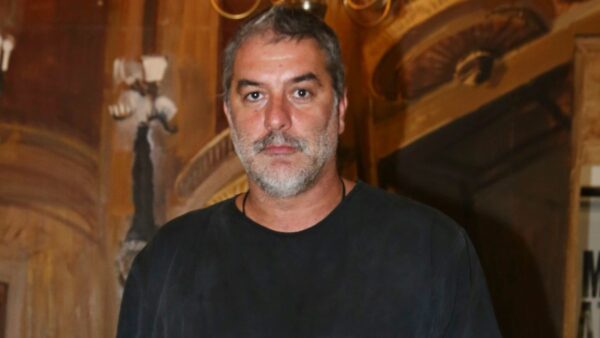 Ο Βασίλης Μπισμπίκης σε δημόσια έξοδό του