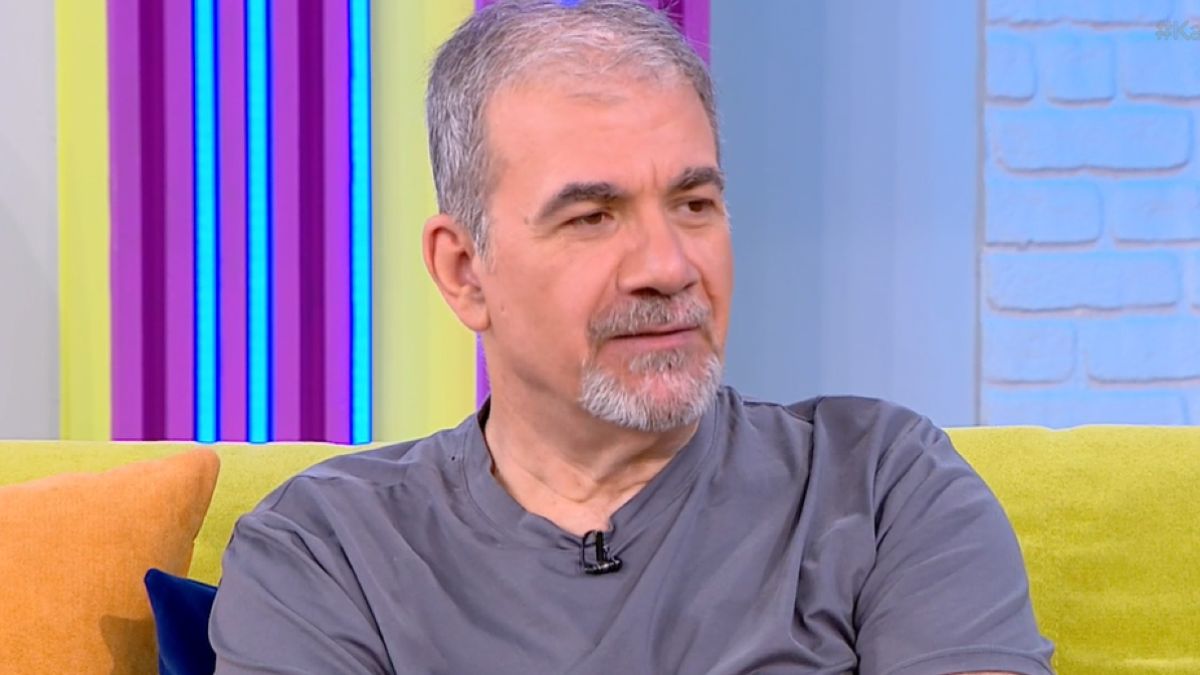 Ο Δημήτρης Σταρόβας στο Καλοκαίρι Παρέα