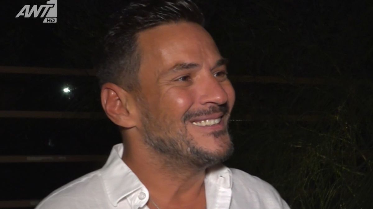 Ο Κώστας Τσουρός στο Καλοκαίρι Παρέα