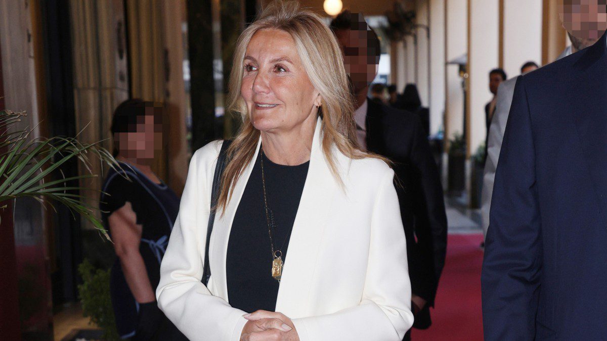 Η Μαρέβα Γκραπόφσκι σε δημόσια εμφάνισή της