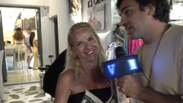 Η Μαρία Μπεκατώρου στη Μύκονο