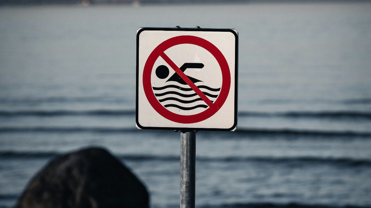 No swimming