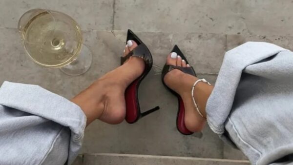 παπούτσια ψηλοτάκουνα μαύρα