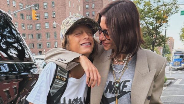 Η Σοφία Καρβέλα με το γιο της