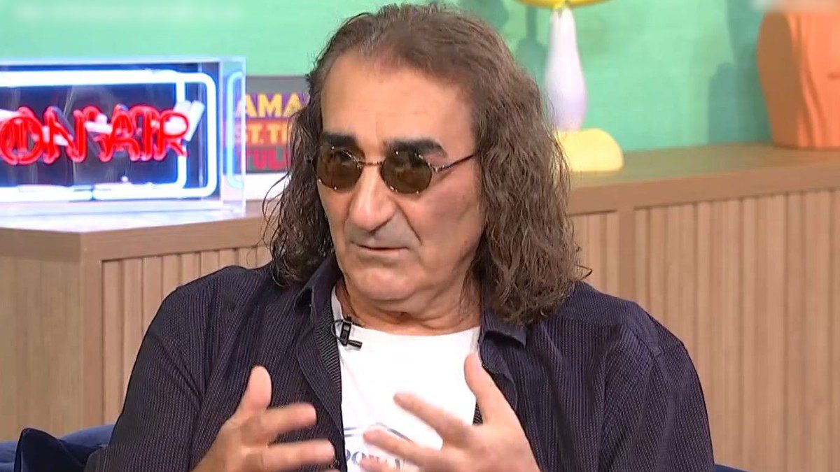 Βασίλης Καζούλης