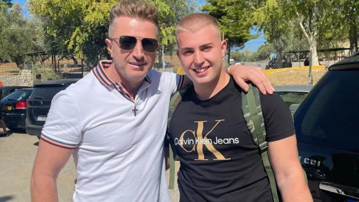 Ο Γιώργος Βελισσάρης με το γιο του